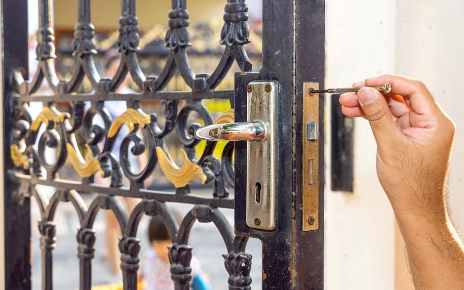 serrure porte chambre Rognac
